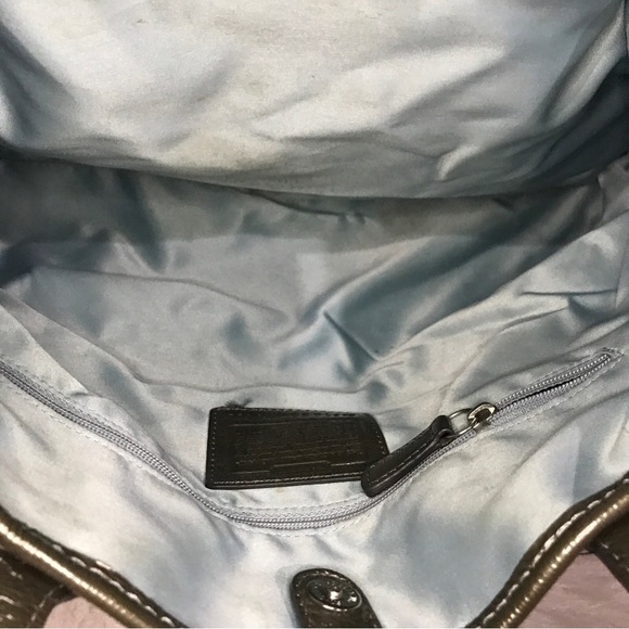 Coach Gray Patent Leather Kisslock Satchel Bag F15658 - Picture 10 of 16